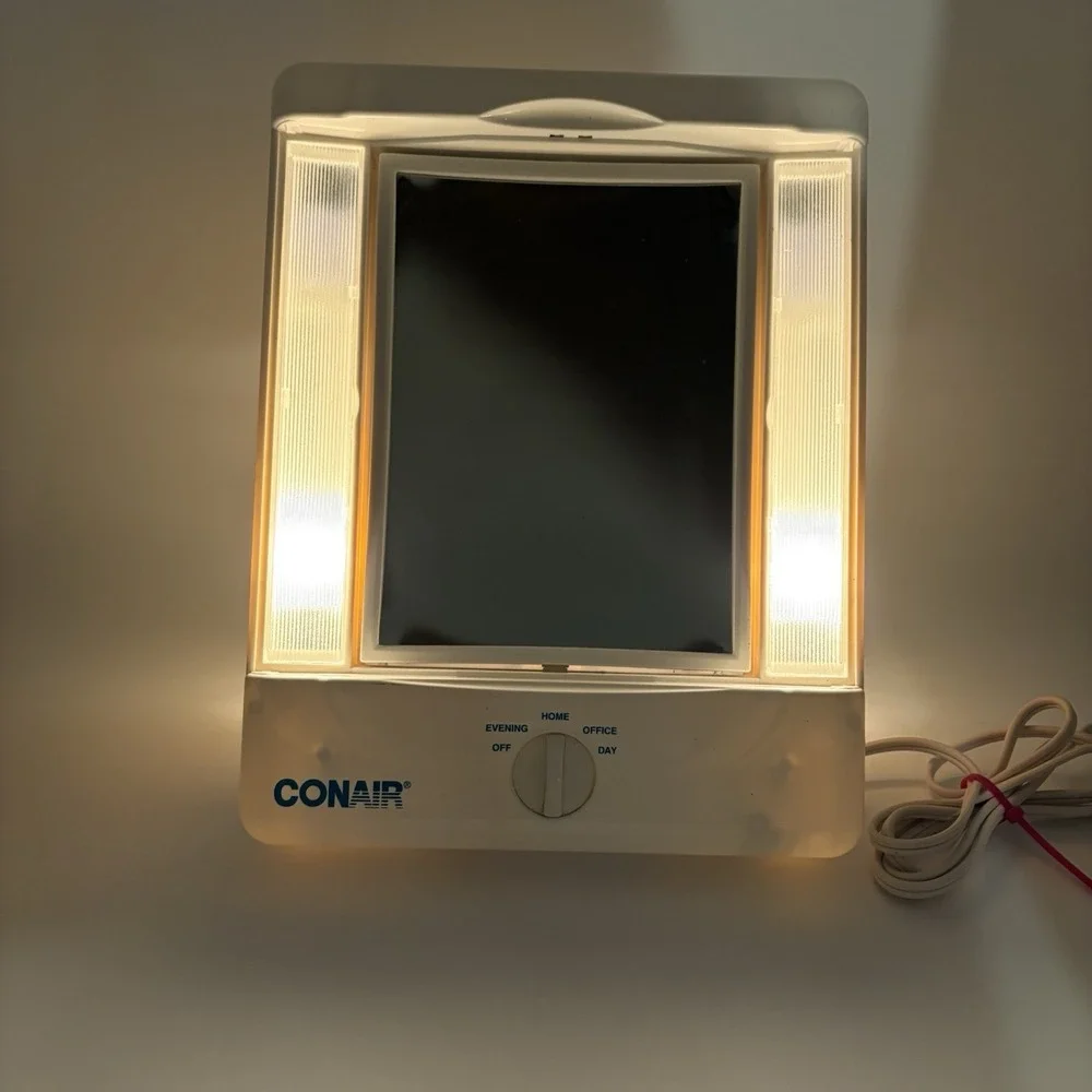 VTG Conair Lighted Makeup Mirror Model TM8LX Adjustable Stand Dual Sided